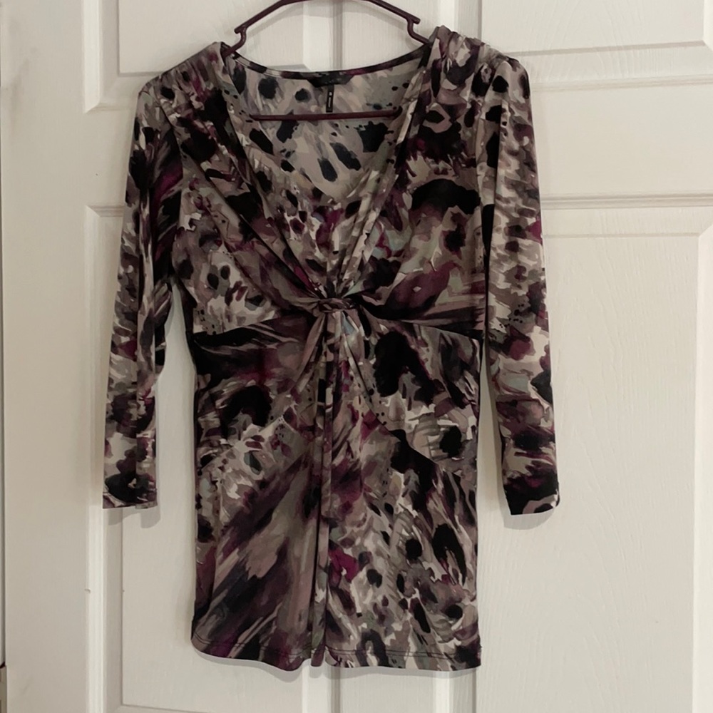 Daisy Fuentes S 3/4 sleeve knot front design